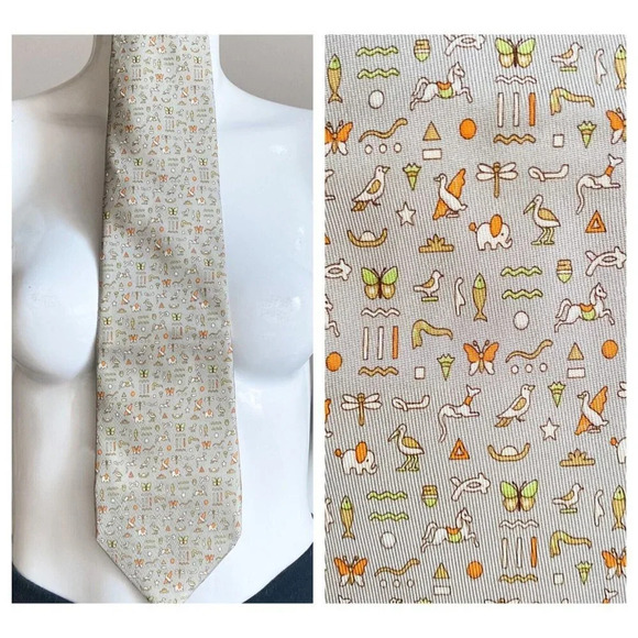 Salvatore Ferragamo Silk Beige  Egyptian Hieroglyphics Men's Necktie - Picture 1 of 9